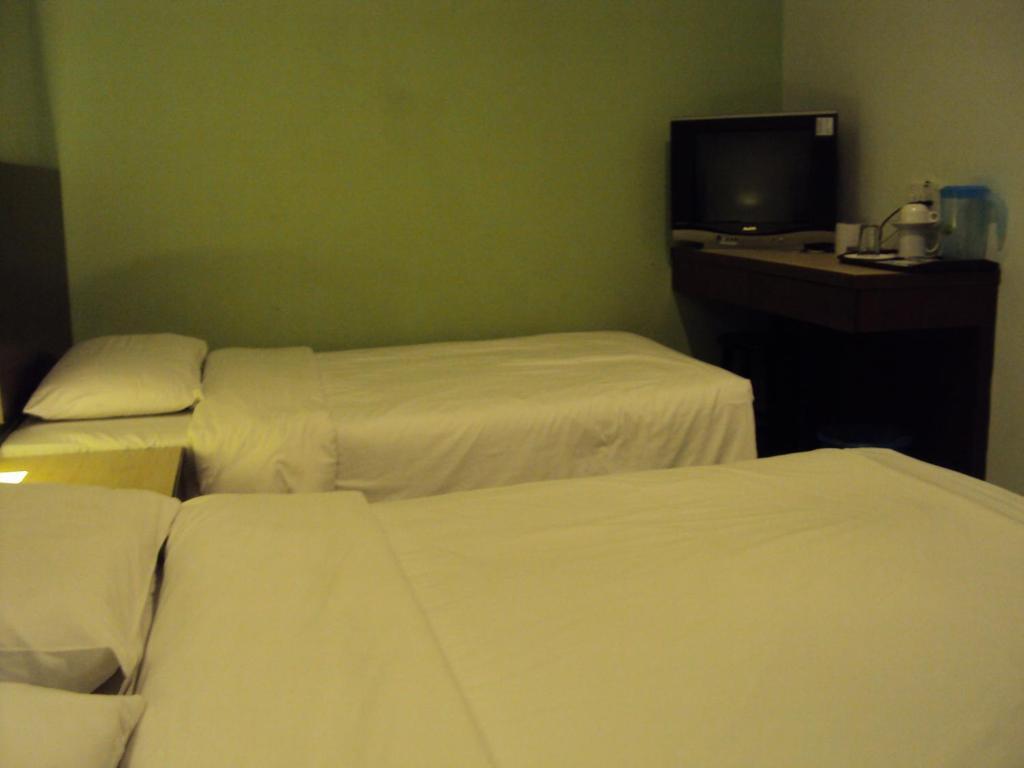Golden Bay Hotel Malacca Стая снимка